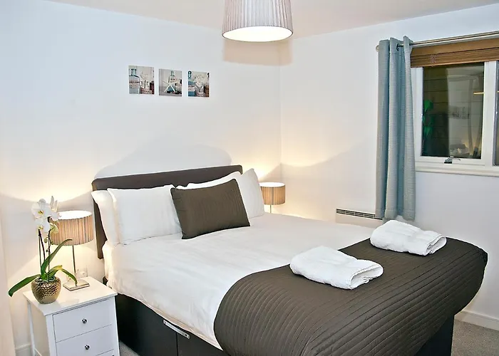 Base Serviced Apartments - Duke Street